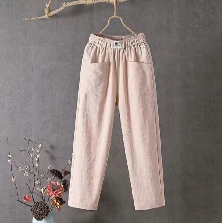 Effortless high-waist pull-on women's pants with a breezy straight leg, ideal for casual summer fashion & comfort.