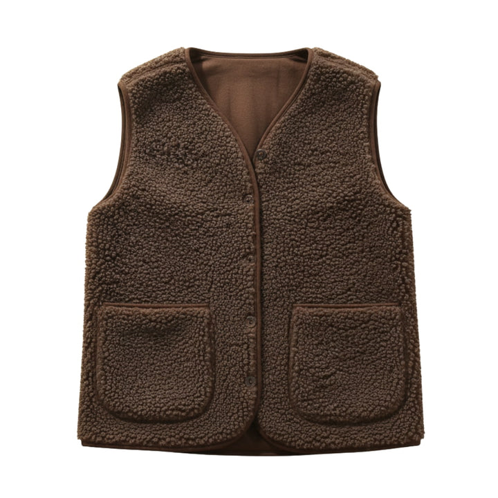 Women's sherpa vest in a neutral tone, essential for casual spring layering