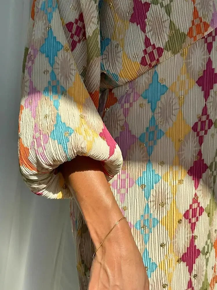 Women's colorful two-piece casual spring outfit, perfect for everyday comfortable wear