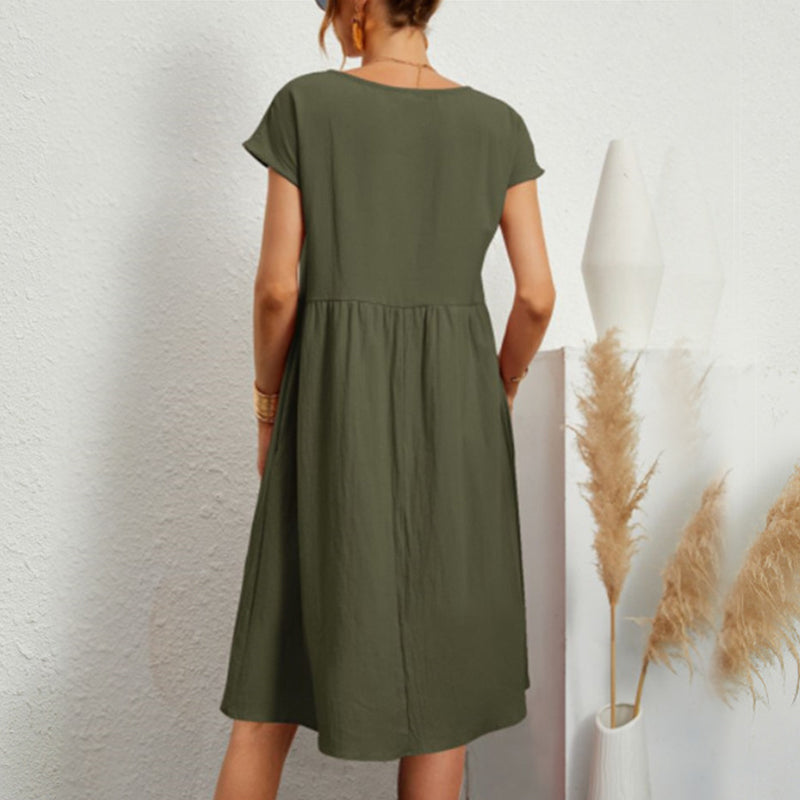Casual round neck midi dress in breathable cotton for women, great for summer days.