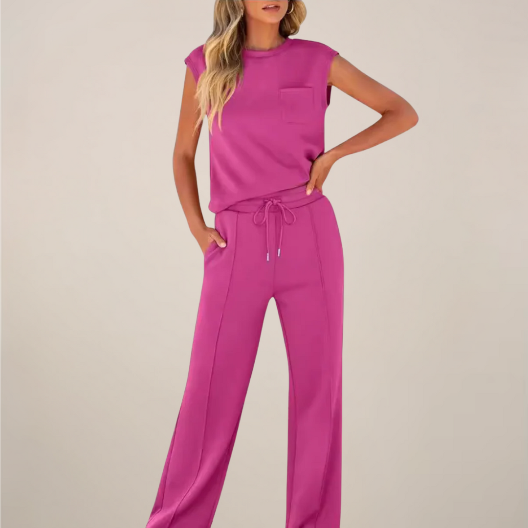 Everyday women's apparel: comfortable two-piece set with drawstring pants, perfect for lounging.