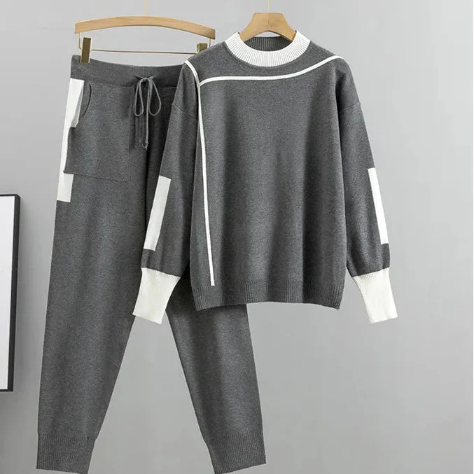 Women's casual lounge sweater and jogger pants set in a relaxed fit, perfect for comfortable loungewear.