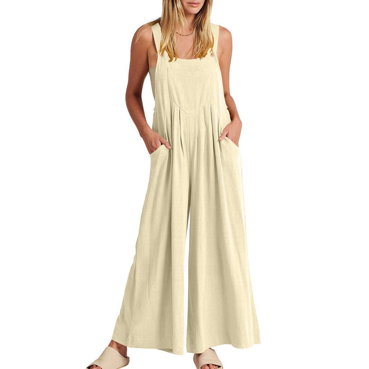Fashionable black wide leg sleeveless jumpsuit, a chic casual option for women.