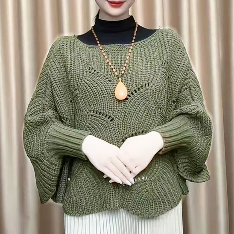 Stylish women's knitwear: a chunky batwing sweater perfect for fall fashion