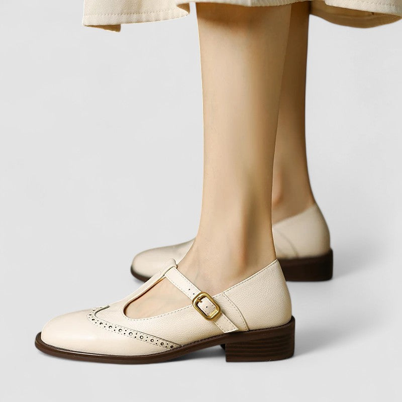 Women's Classic Buckle Strap Mary Janes, flat, comfortable, black leather, casual spring/summer shoe