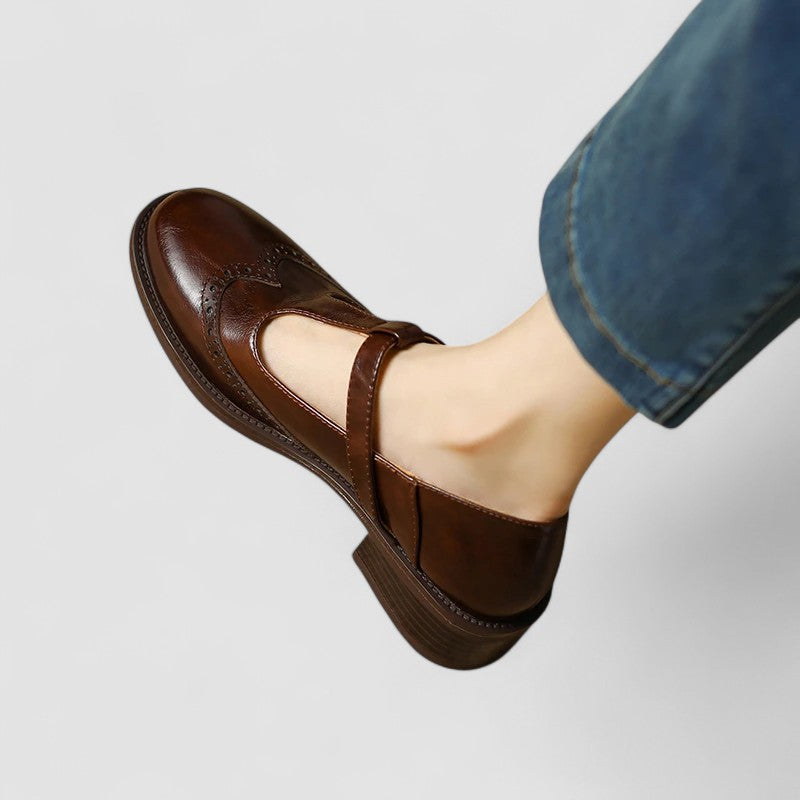 Stack of versatile buckle strap Mary Jane shoes, a must-have for women's spring/summer style