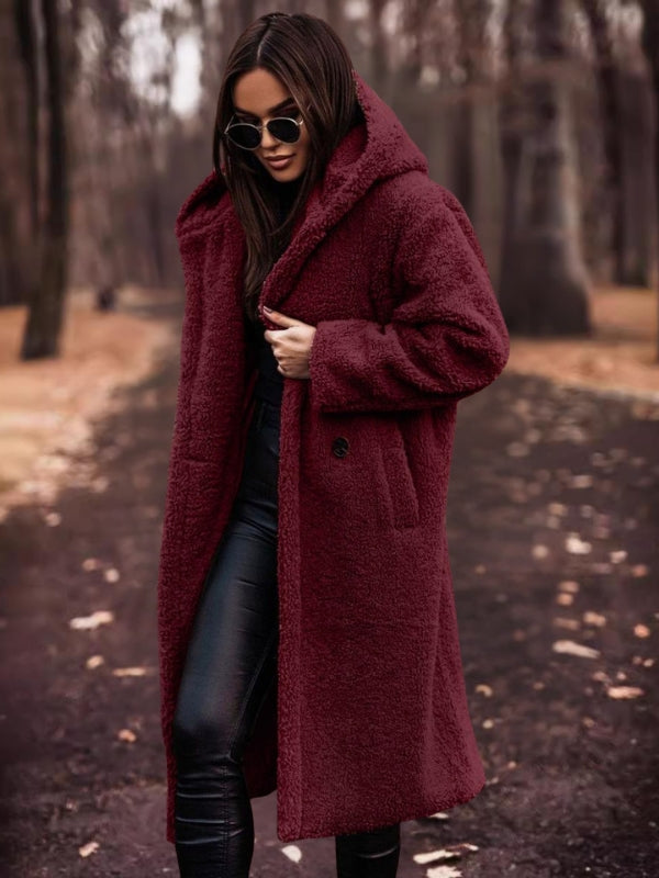 Timeless women's double-breasted trench coat with belt. A classic, elegant fall jacket for any stylish wardrobe.
