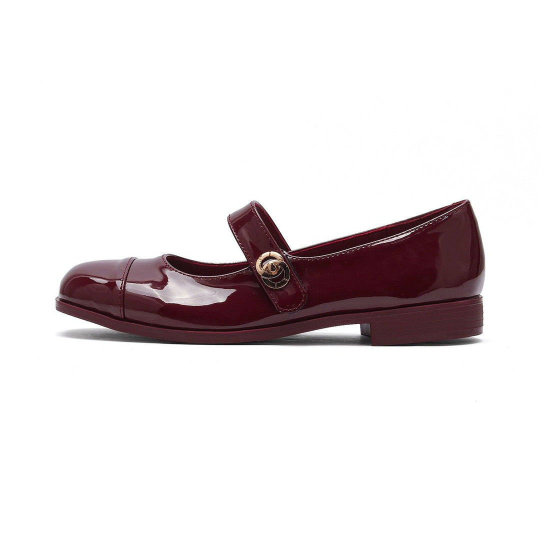 Durable women's Mary Jane flats, designed for all-day comfort and support.