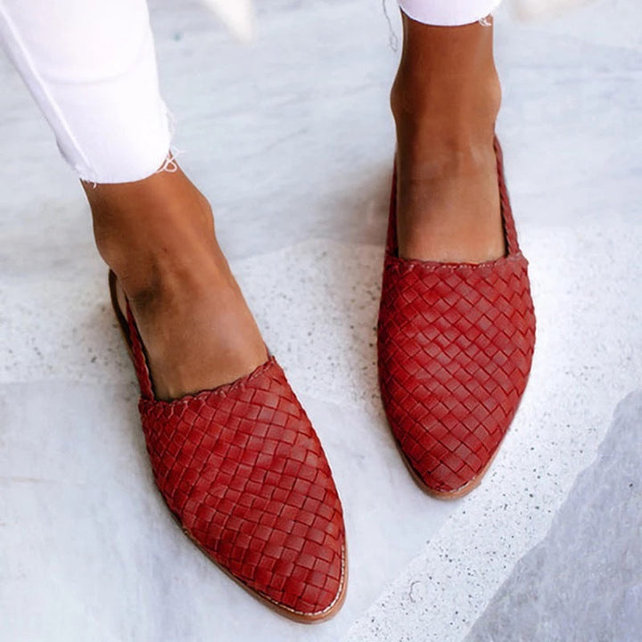 Comfortable women's slip-on closed toe flat mules for all-day wear. Great versatile ladies' footwear.