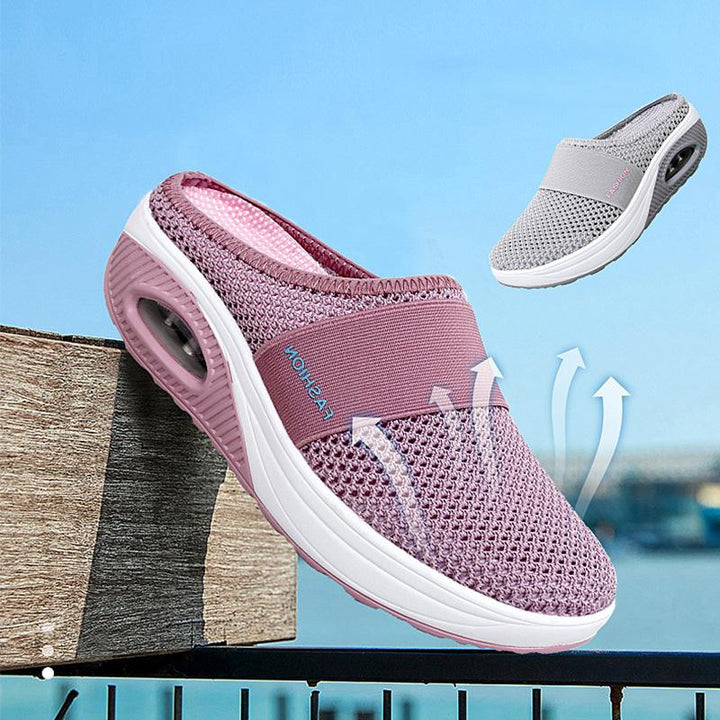 Women's comfort mesh slingback flat sandals in black, breathable summer footwear