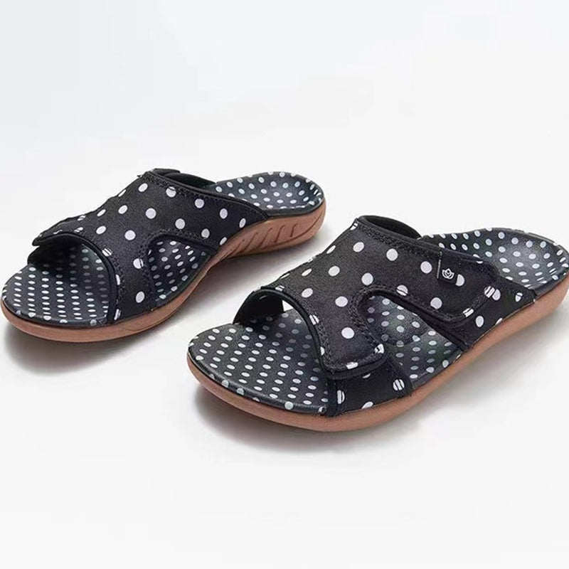 Non-slip women's slides, offering superior comfort and essential arch support