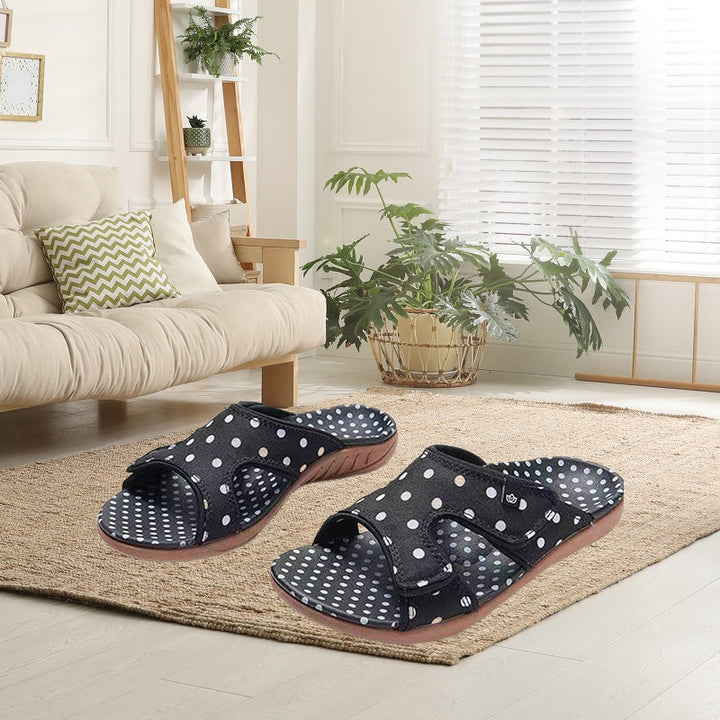 Stylish women's slides, non-slip sole ensures safety and comfort, summer essential