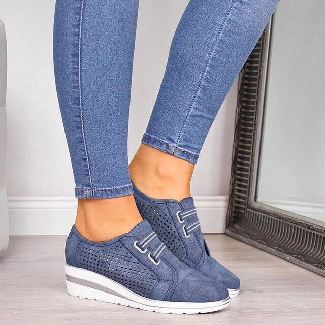 Women's comfortable autumn shoes with arch support, perfect for daily walking & pain relief.