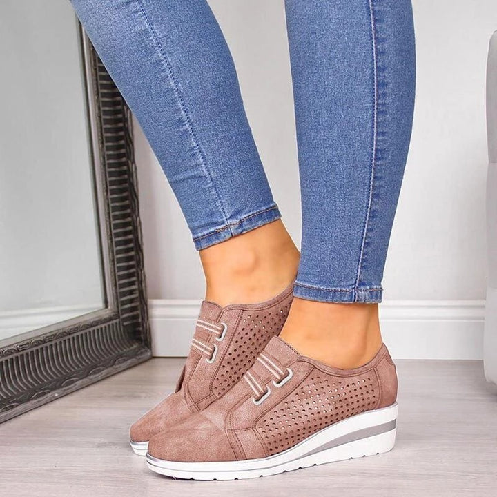 Arch support women's shoes, ideal for autumn comfort, walking, and orthopedic needs.