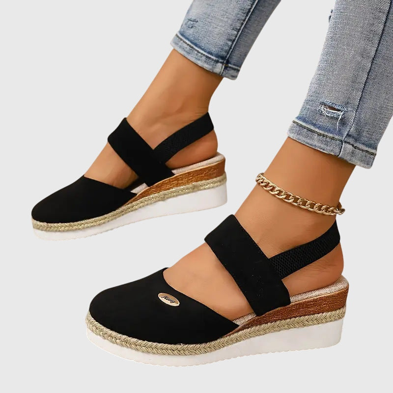 Casual women's flat sandals: comfortable beaded boho design with an easy-on elastic ankle strap.