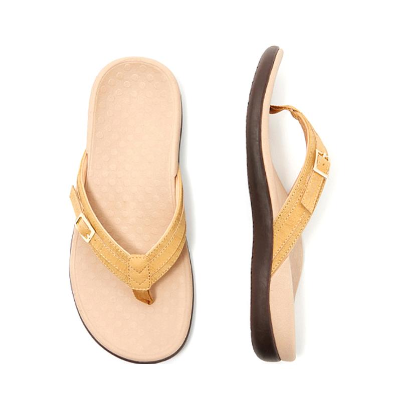 Brown women's flip flops, comfortable and non-slip for daily casual use.