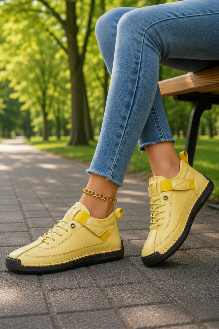 Breathable & lightweight women's casual shoes, perfect for daily comfort.
