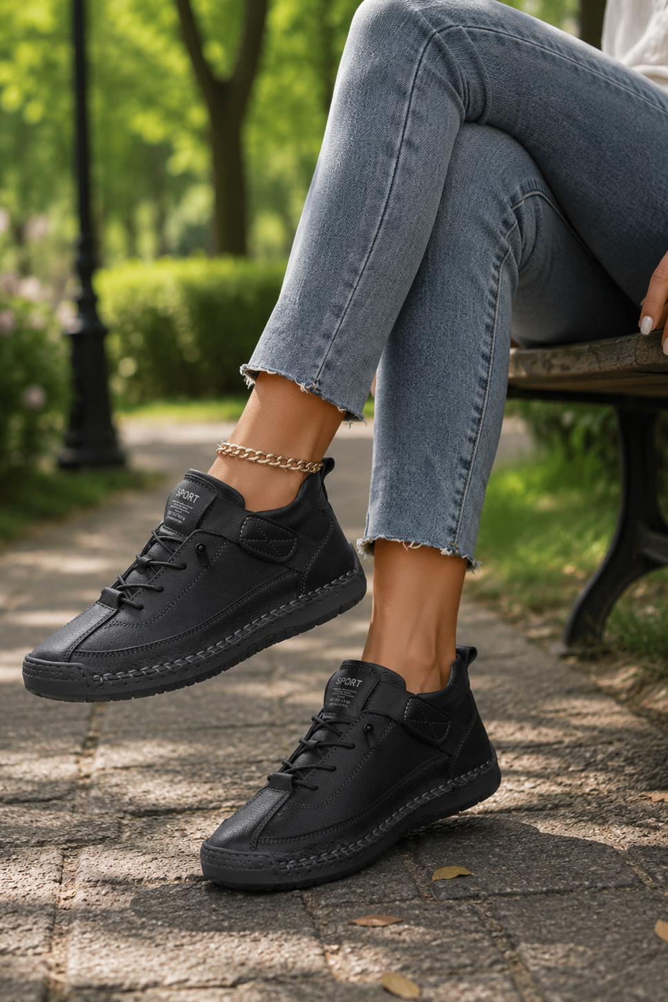 Stylish women's casual shoes with a lightweight, breathable design for comfort.