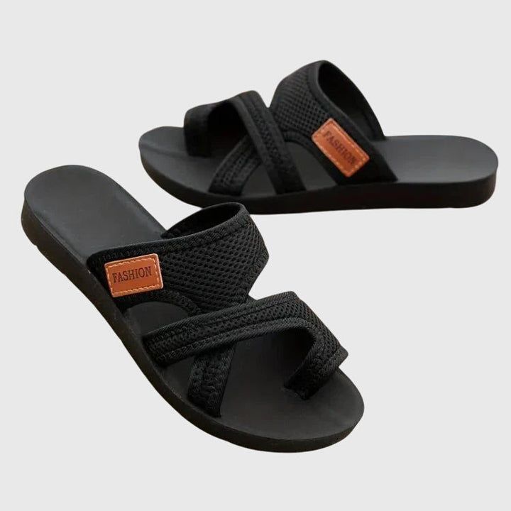 Elody #1114 women's slip-on mesh platform sandals, designed for maximum comfort and chic summer style.
