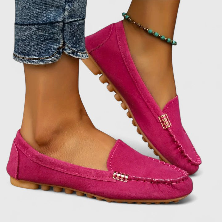 Stylish & comfortable women's orthopedic loafers, perfect for daily fashion.