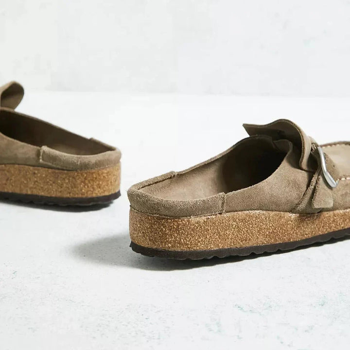 Comfortable women's orthopedic mules, featuring a supportive footbed for daily ergonomic comfort.