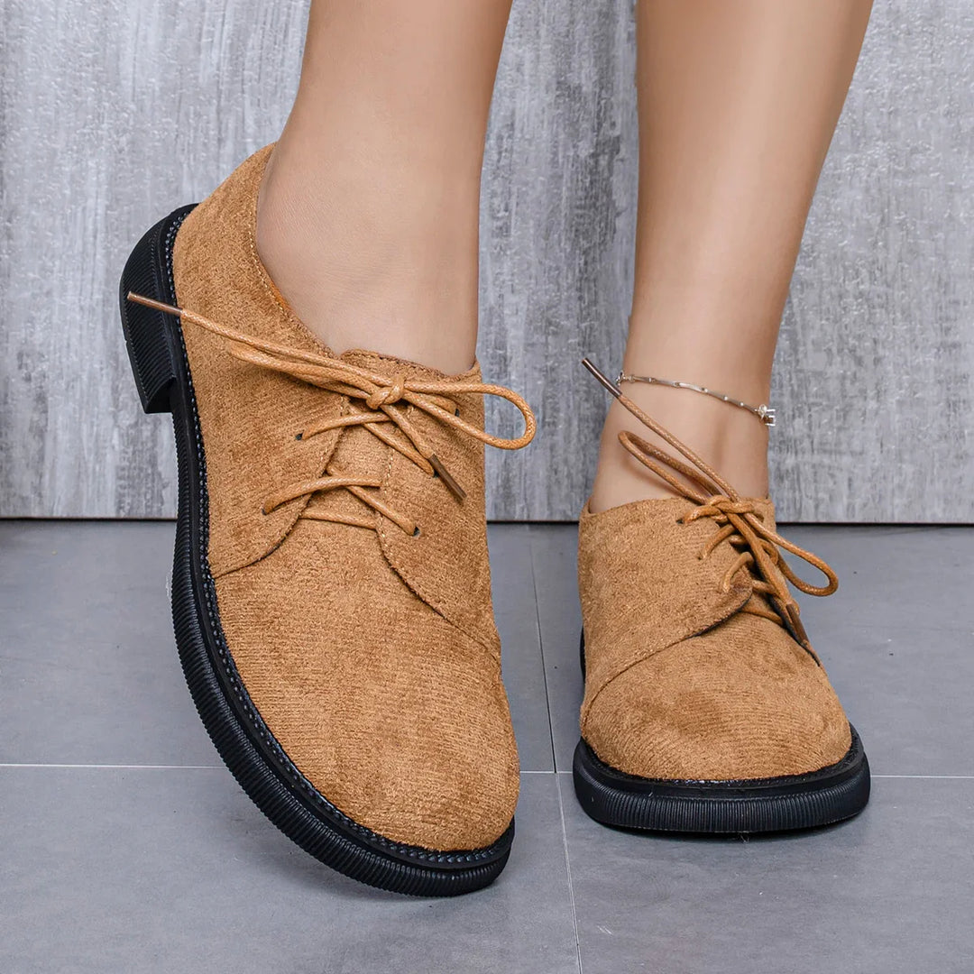 Versatile casual suede lace-up flats for women, perfect for various outfits.
