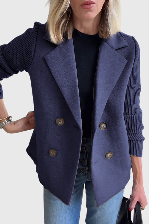 Cozy women's double-breasted knit blazer, a stylish and versatile tailored jacket for modern fashion.