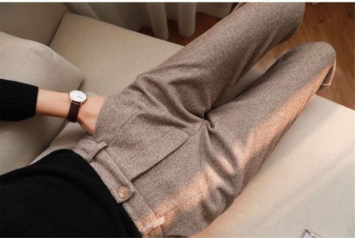 Versatile women's wool harem trousers, perfect for cozy autumn & winter comfort. Available in black & khaki.