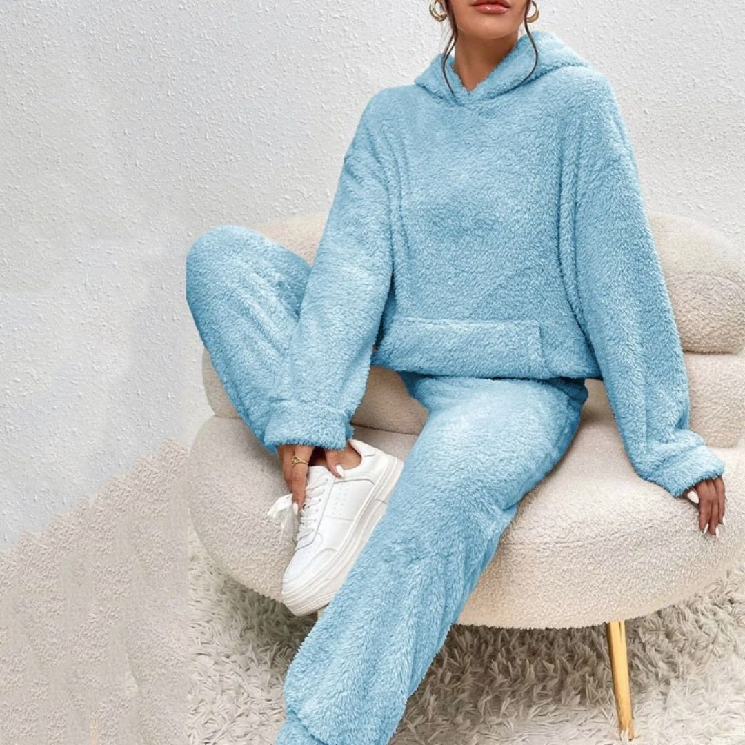 Women's cozy hooded lounge set, perfect for comfort, featuring a two-piece design for spring fashion.