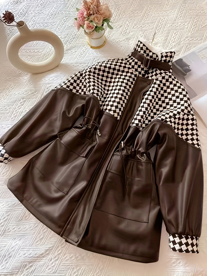 Women's stylish Maribel plush jacket, perfect for autumn & winter, offering warmth & everyday coziness.