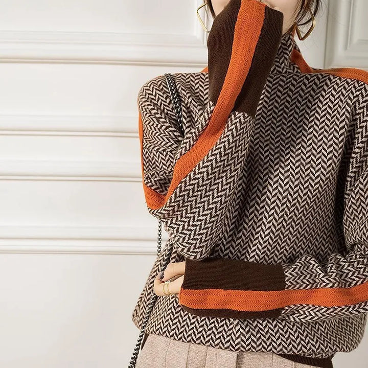 Elegant women's turtleneck sweater with long sleeves, offering warm and chic winter style.