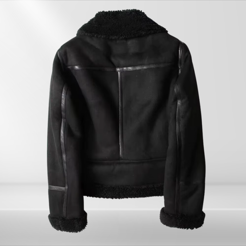 Fashionable women's zip-up bomber jacket. Amira sherpa fleece design for a warm, casual everyday fall look.
