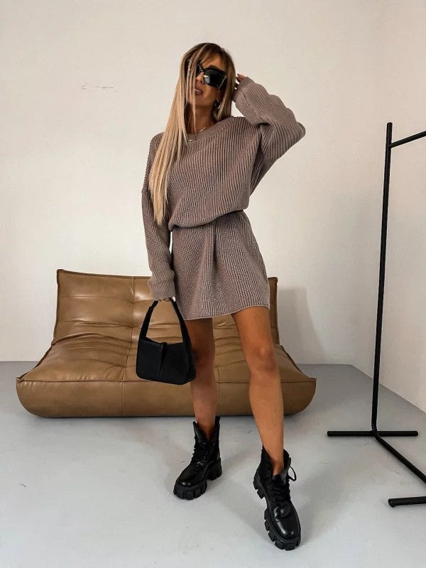Casual striped tunic for women, long sleeve and warm, perfect for fall outfits and winter comfort.