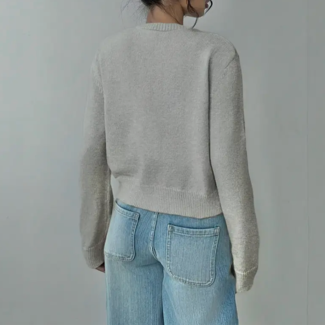 Cropped button cardigan for women, a must-have for spring and summer outfits