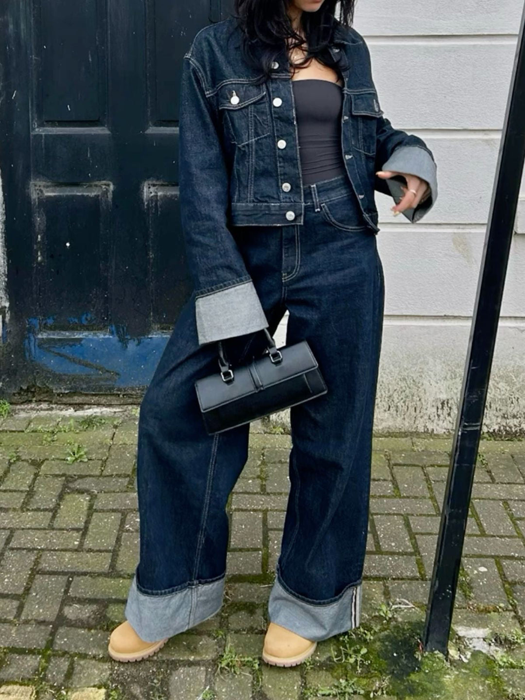 Women's spring fashion: complete denim cropped jacket and pants matching set