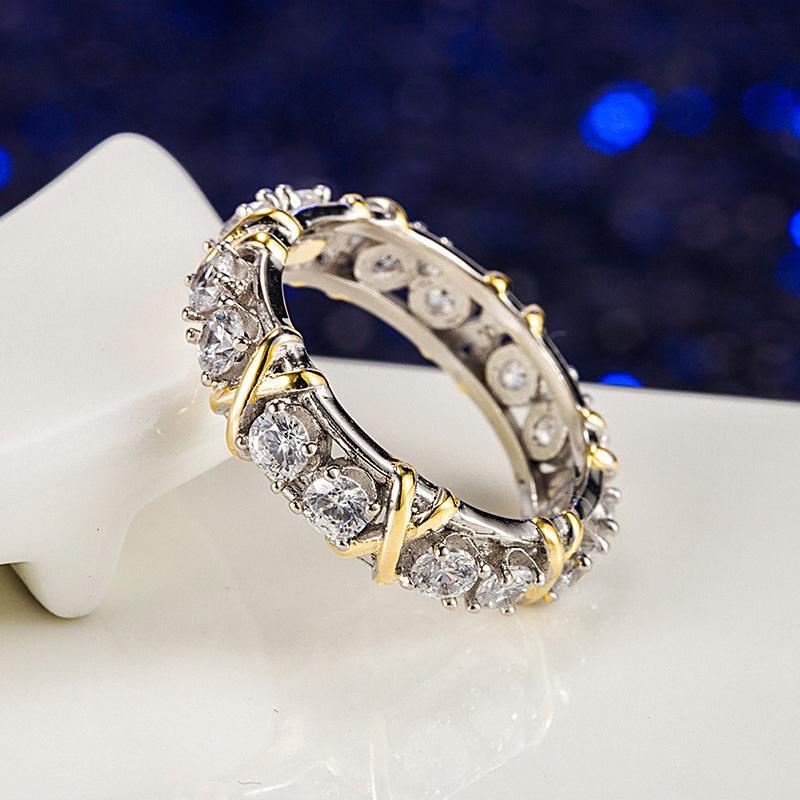 Gift-ready women's dichroic zircon ring, beautiful and unique