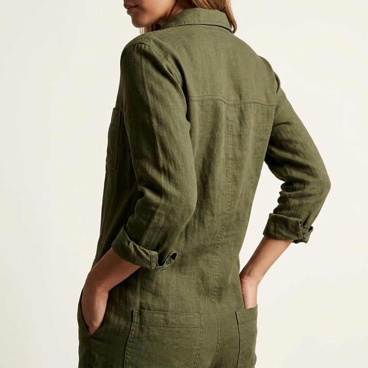 Effortless chic women's jumpsuit, relaxed fit, easy one-piece style for comfort.