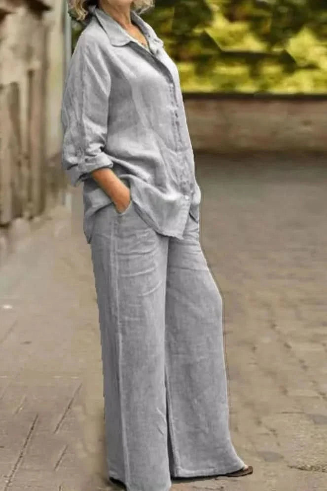 Stylish women's wide leg pant and top matching set. Ideal casual wear, resort outfit, or comfortable travel two-piece.