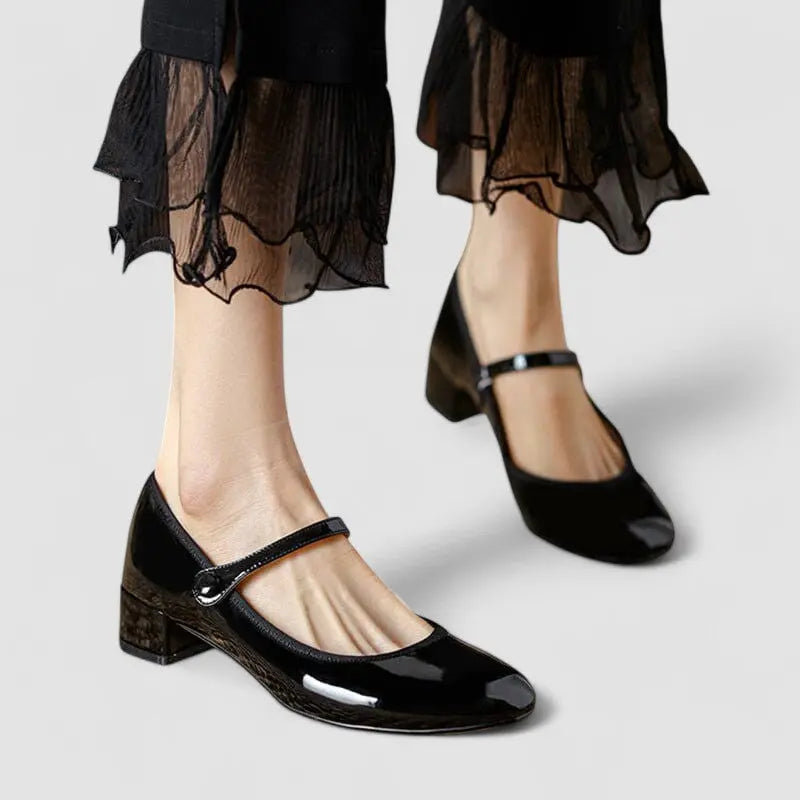 Women's elegant black orthopedic Mary Jane shoes with arch support, ideal for comfort & daily wear.