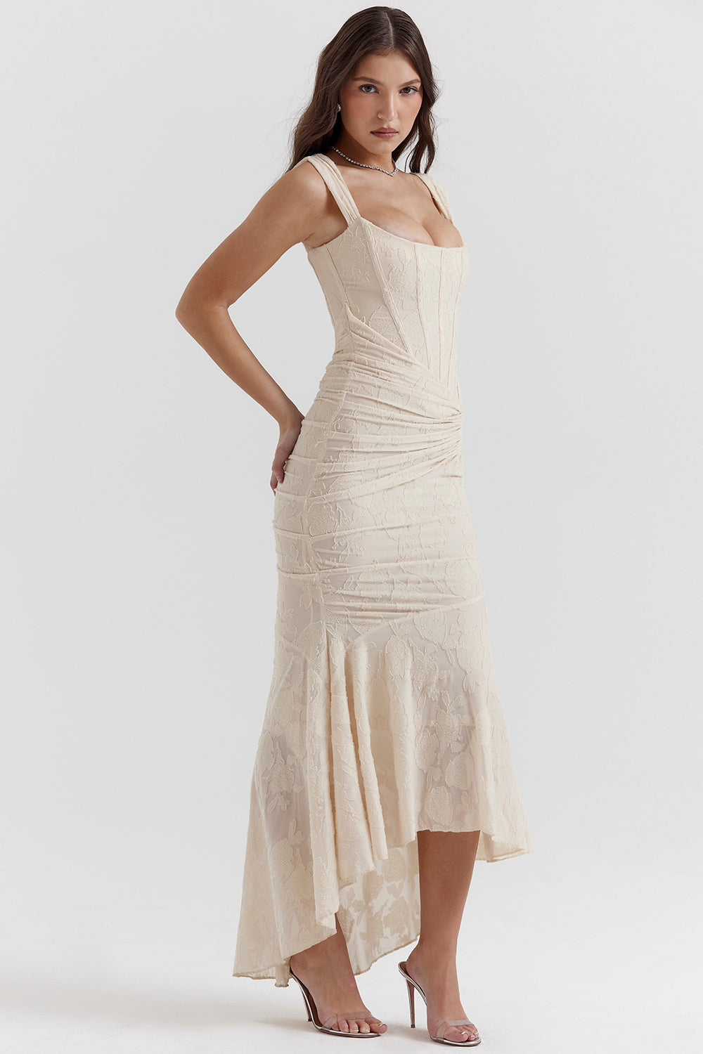 Women's fashion bodycon dress, a fitted and elegant choice for homecoming, prom, or party wear.