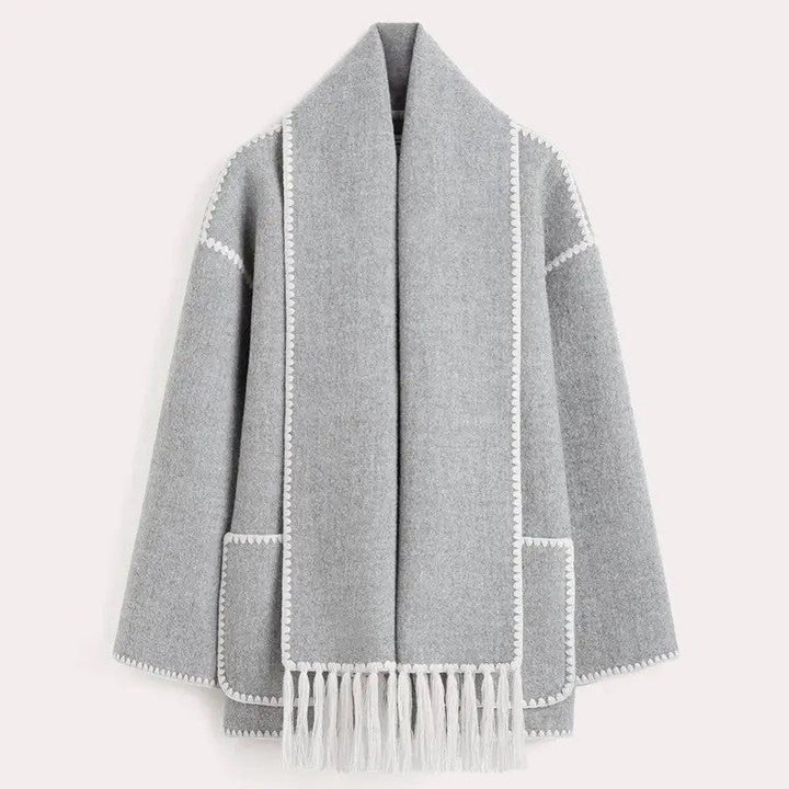 Versatile women's long wool coat, an elegant and stylish choice for autumn and winter fashion.