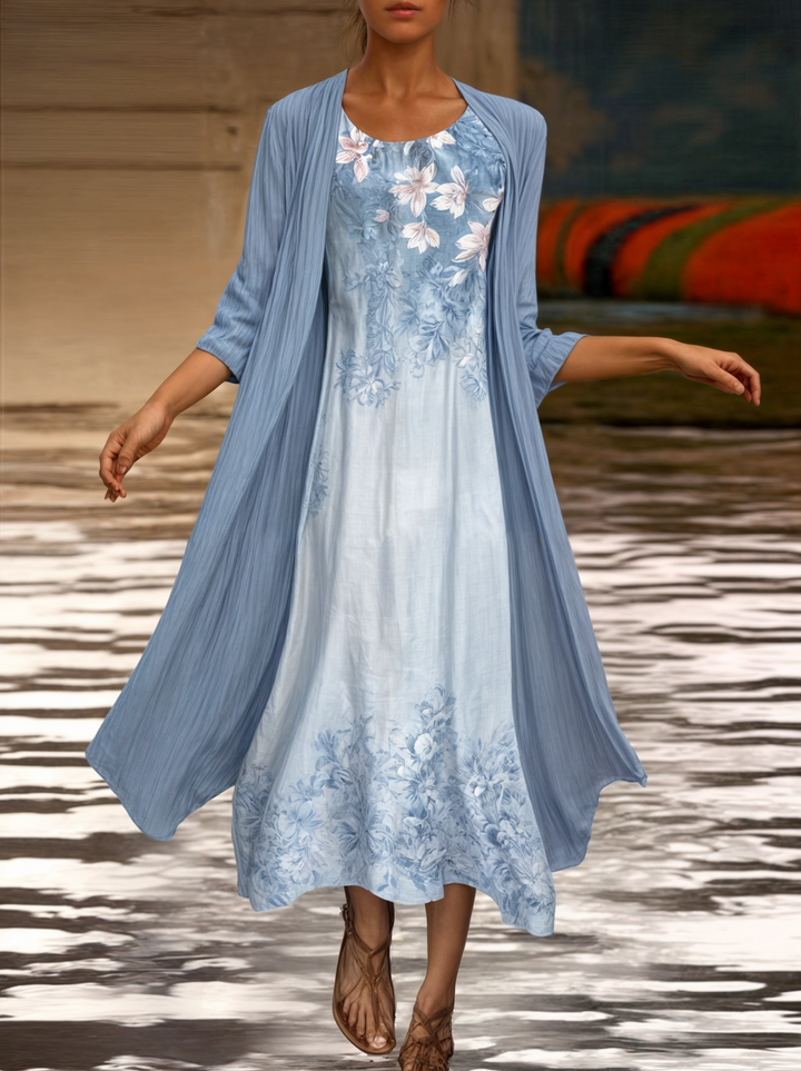 Elegant floral A-line party dress for women, knee-length, round neck, romantic.