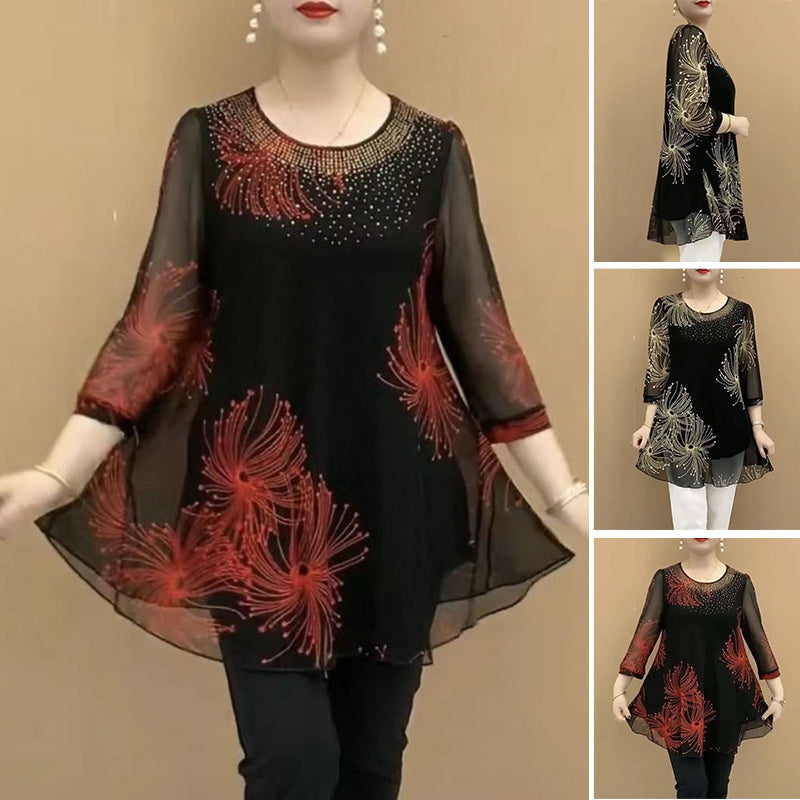 Close-up of embroidery on women's mesh t-shirt, round neck, ideal for summer wear
