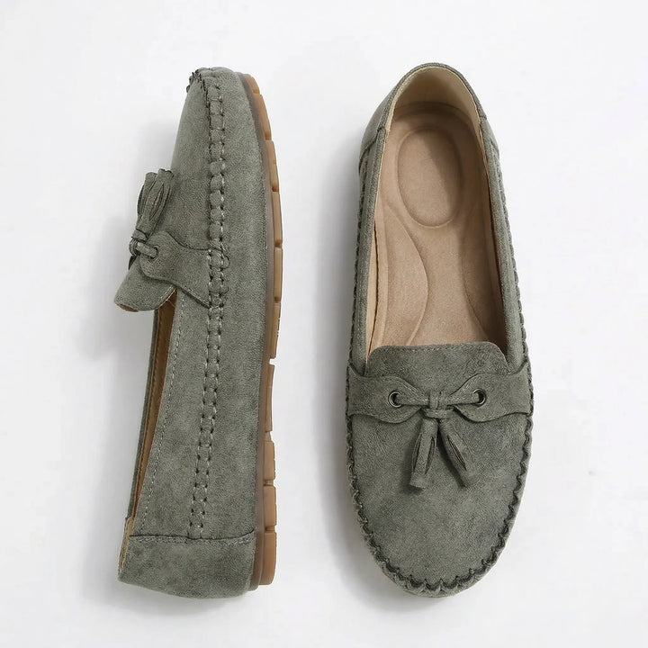 Memory foam women's loafers, extra wide design ensuring foot comfort all day.