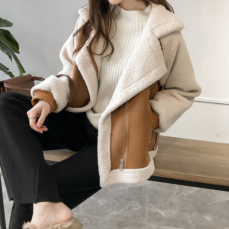 Soft faux shearling women's oversized coat, perfect for winter, offering warmth and style