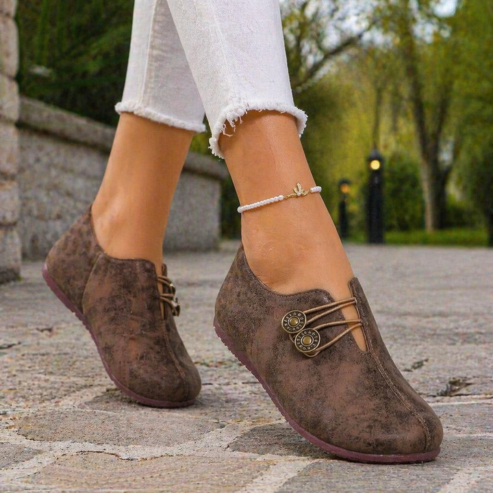 Women's flexible slip-on barefoot shoes for natural comfort and everyday wear.