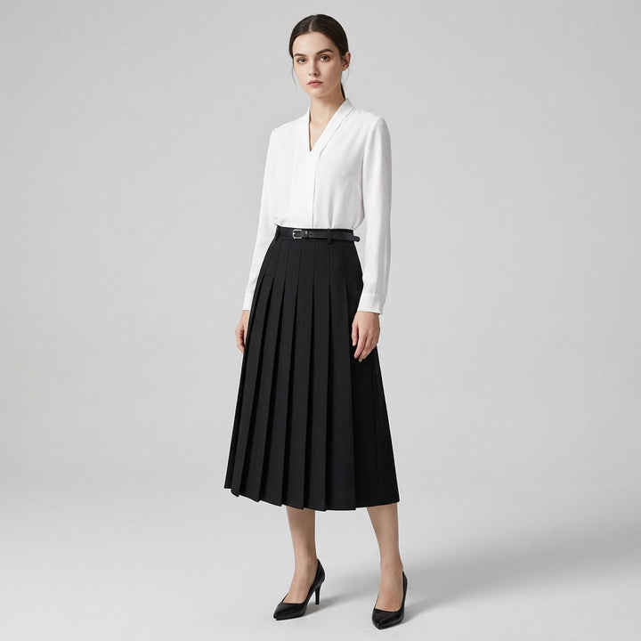 Women's grey casual mid-length pull-on skirt with elastic waist for everyday comfort and versatile classic style.