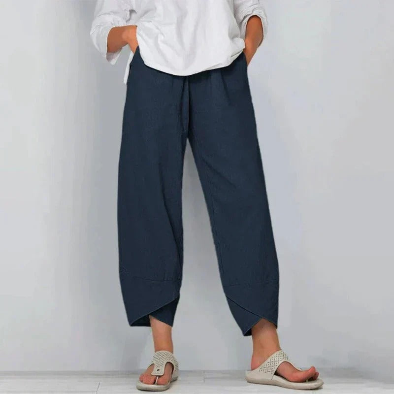 Women's high-waisted wide leg pants with a relaxed fit, perfect for casual everyday wear.