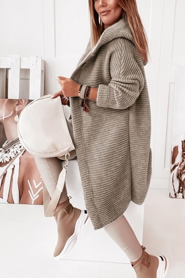 Everyday women's button-up knitted vest with hood, a stylish outerwear piece.