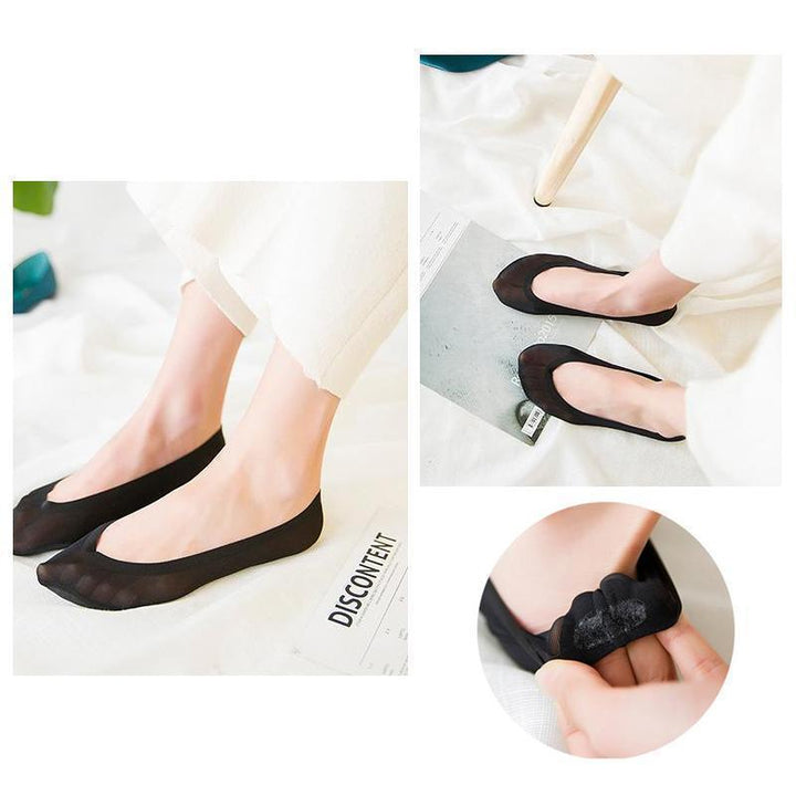 Soft cotton invisible sock for women featuring 3D foot massage and padding, preventing slips and discomfort
